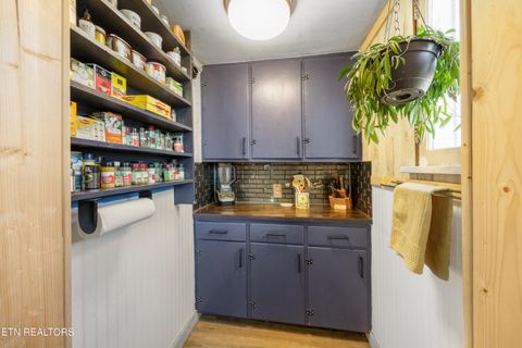 Tiny photo for 2411 Highland Drive, Knoxville, TN 37918 (MLS # 1327672)