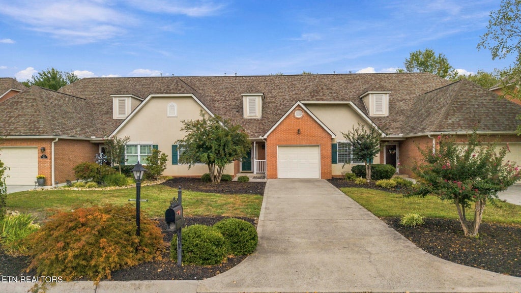 Photo of 339 Paine Lake Drive, Sevierville, TN 37862 (MLS # 1356434)