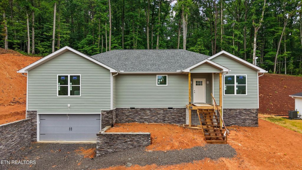 Photo of 378 Signet Lane, Maynardville, TN 37807 (MLS # 1340714)