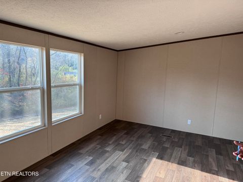 Tiny photo for 103 Baker Rd Rd, Rockwood, TN 37854 (MLS # 1323020)