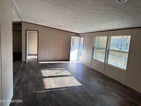 Tiny photo for 103 Baker Rd Rd, Rockwood, TN 37854 (MLS # 1323020)