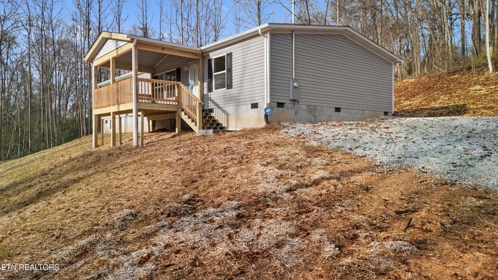 Photo of 103 Baker Rd, Rockwood, TN 37854 (MLS # 1323020)