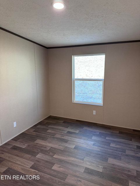 Tiny photo for 103 Baker Rd Rd, Rockwood, TN 37854 (MLS # 1323020)