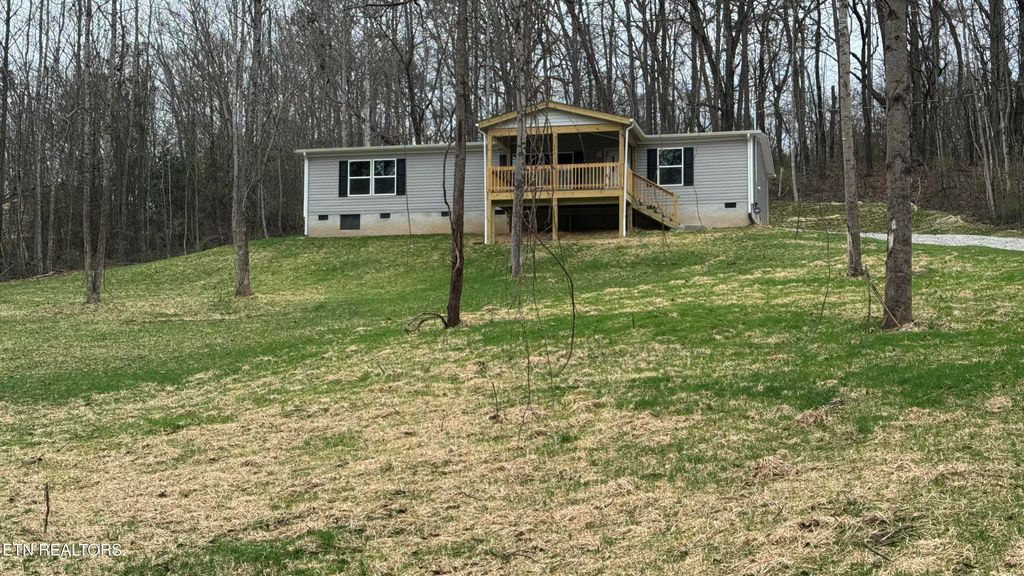 Photo of 103 Baker Rd, Rockwood, TN 37854 (MLS # 1323020)