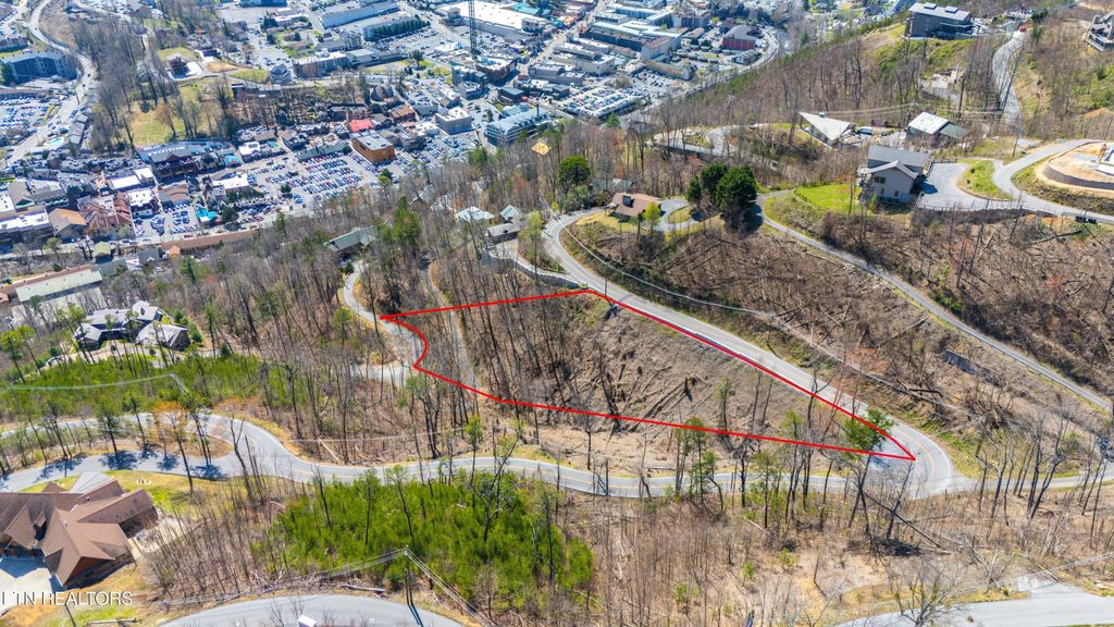 Photo of 419 Campbell Lead Rd, Gatlinburg, TN 37738 (MLS # 1295444)