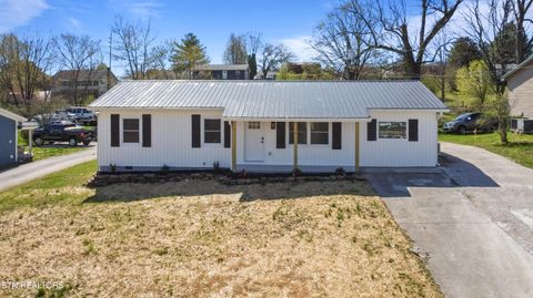 191 South St Jacksboro TN 37757