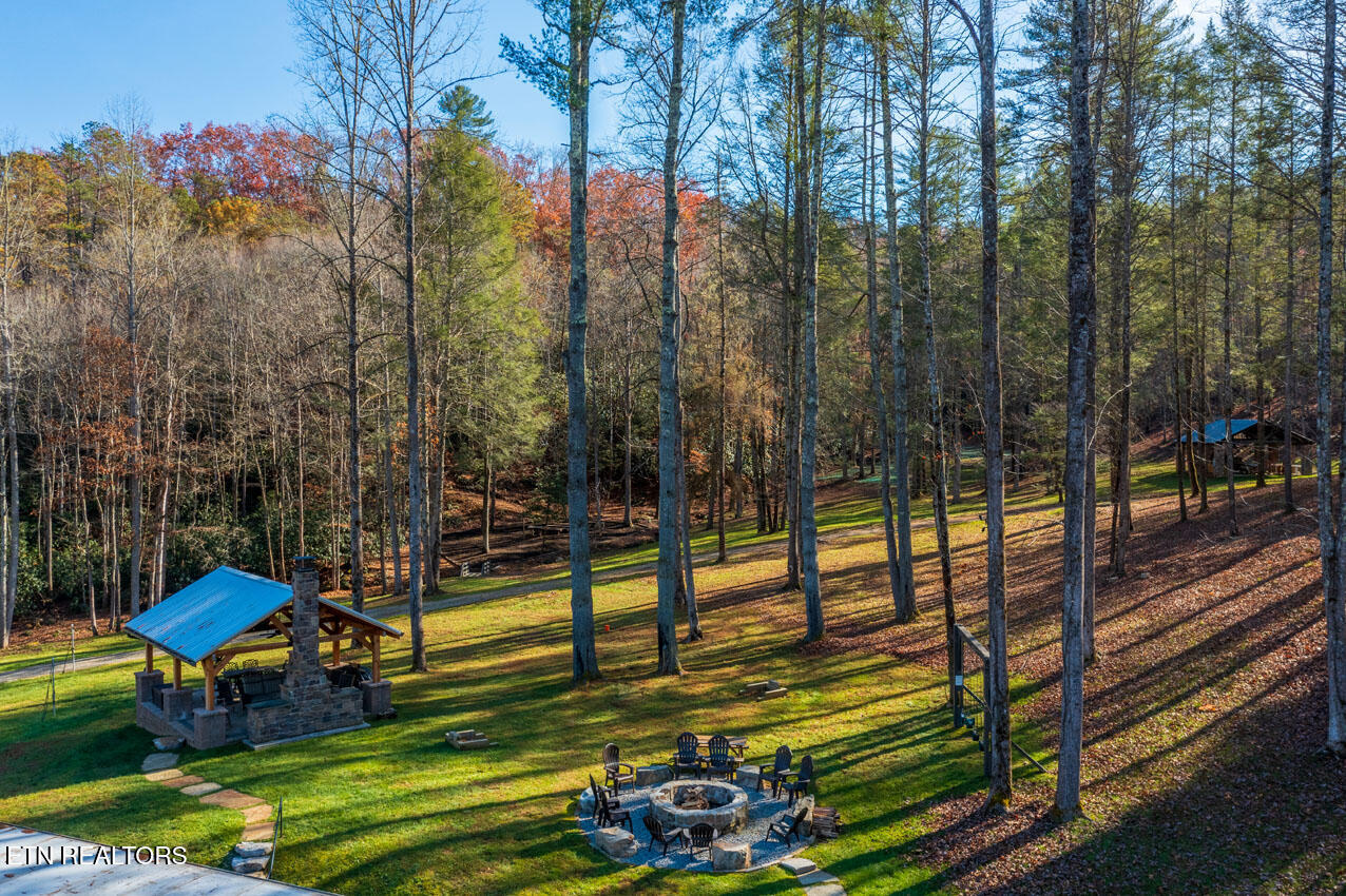 2000 E Millers Cove Rd