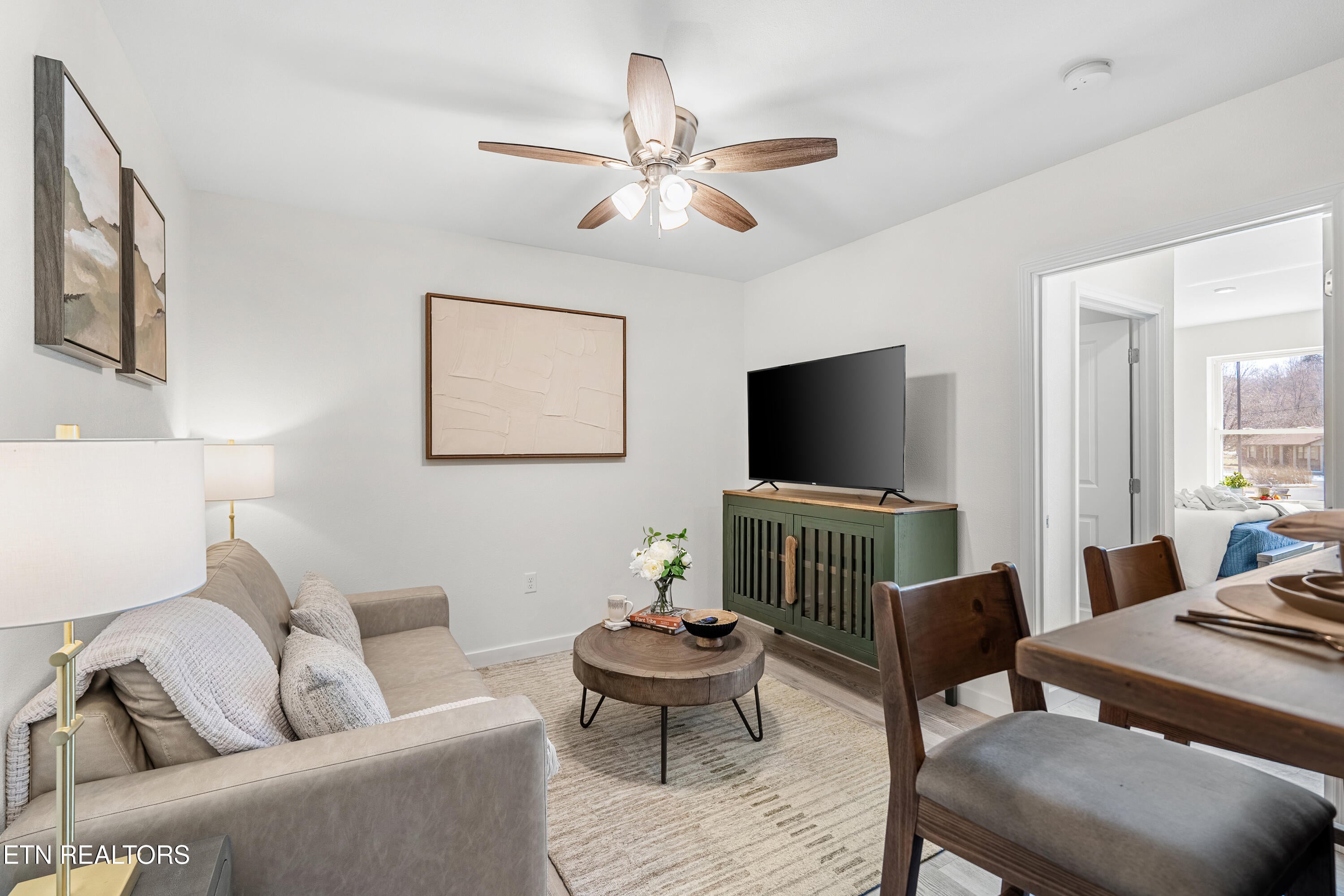 227 Sharon Drive 313