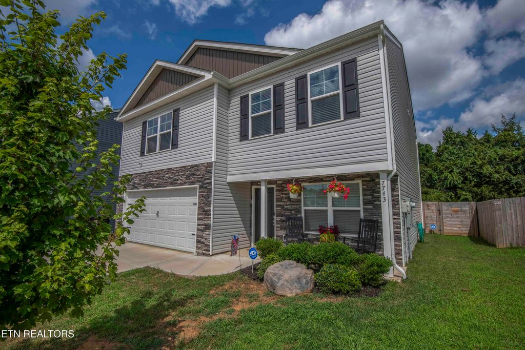 Photo of 7743 Bill Keaton Drive, Corryton, TN 37721 (MLS # 1308714)