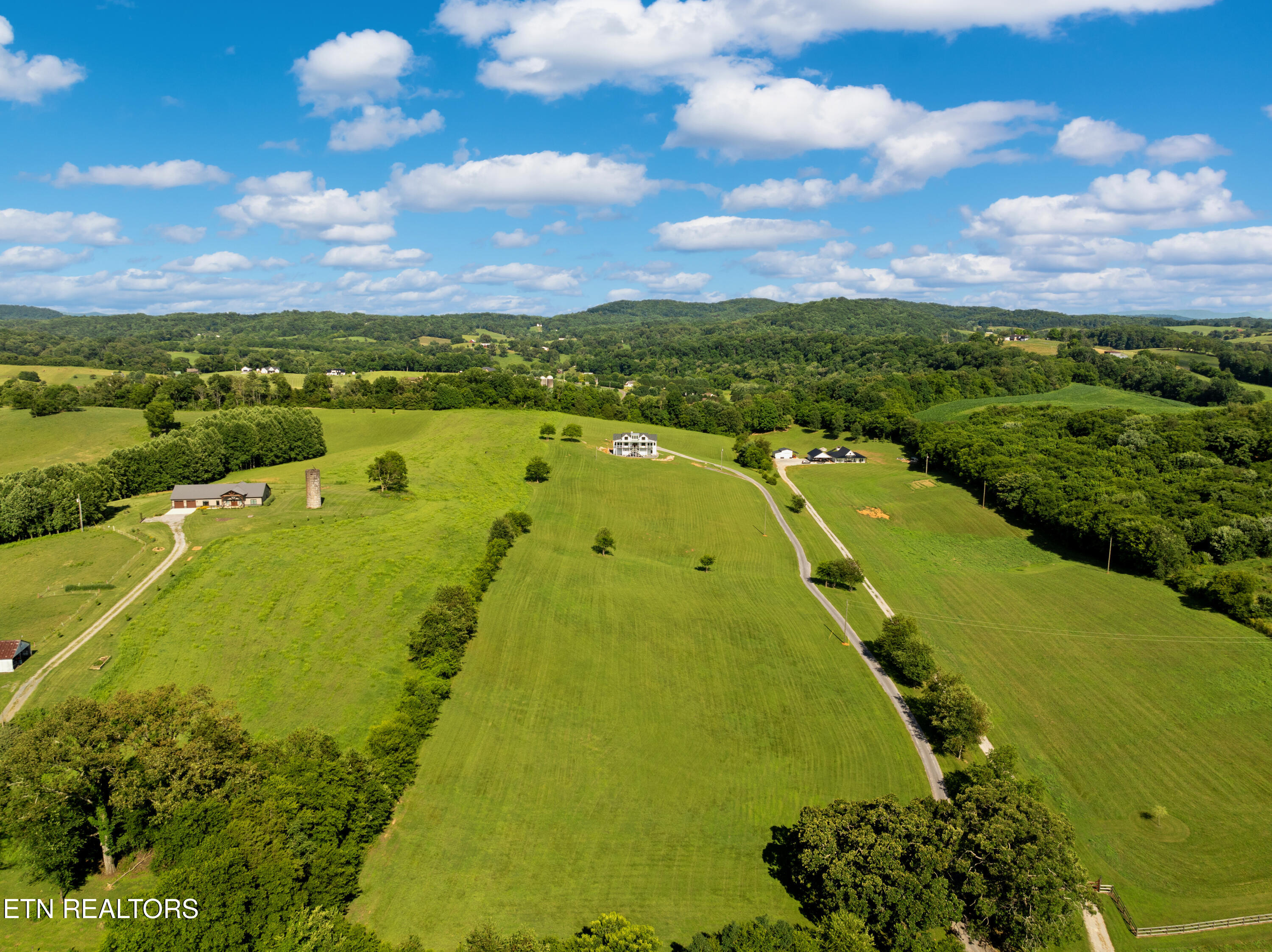 2324 Holston View Rd