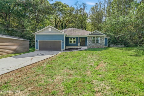 Photo of 4708 Guinn Rd, Knoxville, TN 37931 (MLS # 1360237)