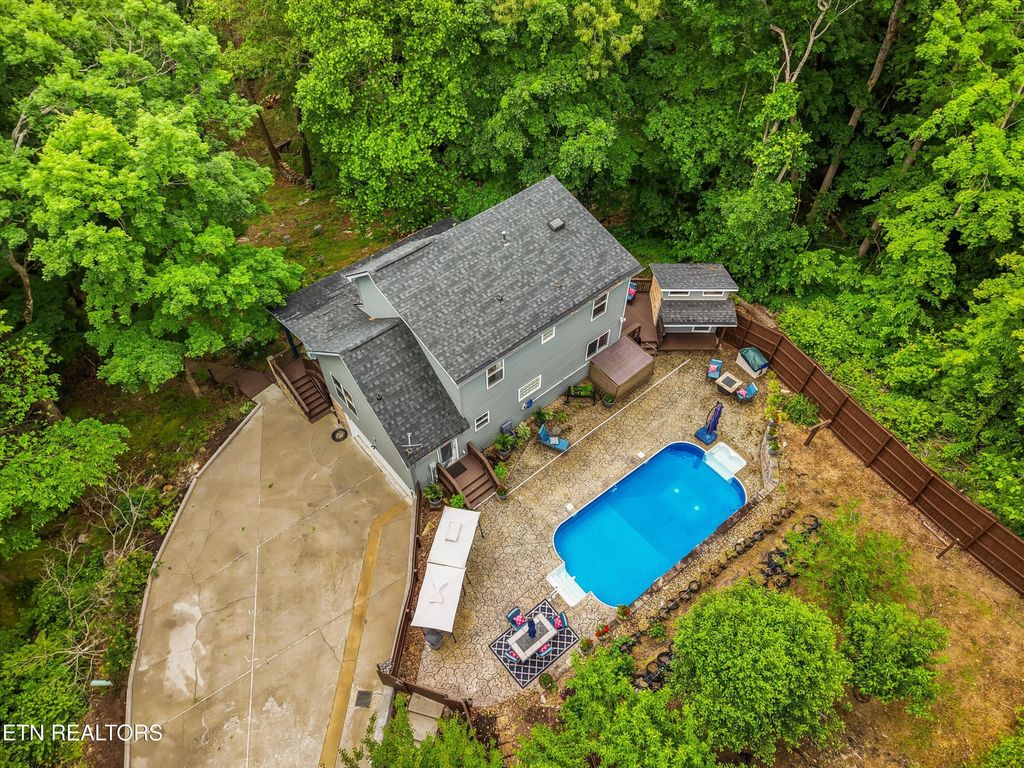 Photo of 173 Yacht Club Lane, Andersonville, TN 37705 (MLS # 1339910)