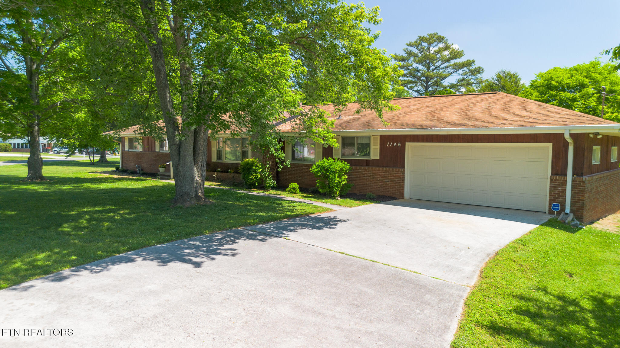 1146 Mountain View Drive