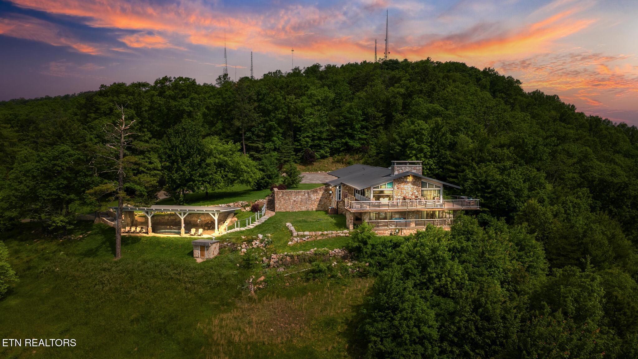 2940 Tower Rd