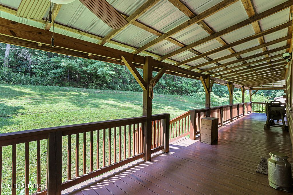 Photo of 176 Mason Rd, Madisonville, TN 37354 (MLS # 1303538)