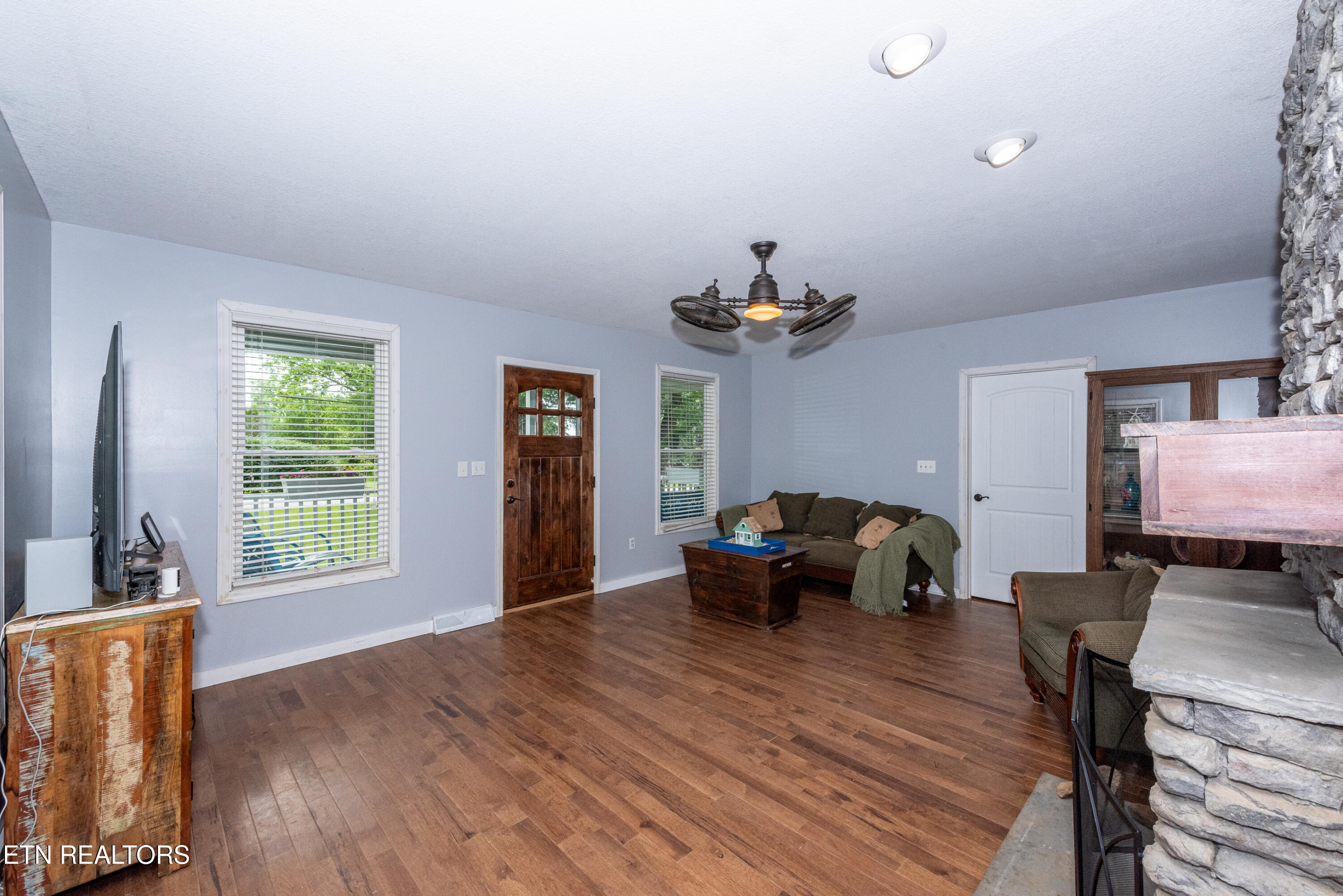 209 Montgomery Lane