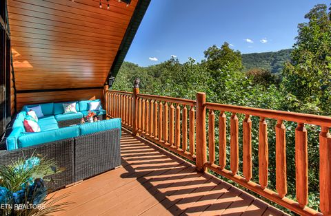 Tiny photo for 2184 Spence Mountain Loop, Sevierville, TN 37876 (MLS # 1321066)