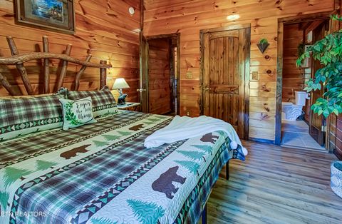 Tiny photo for 2184 Spence Mountain Loop, Sevierville, TN 37876 (MLS # 1321066)