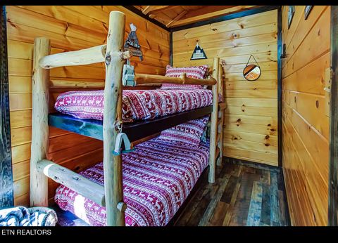 Tiny photo for 2184 Spence Mountain Loop, Sevierville, TN 37876 (MLS # 1321066)