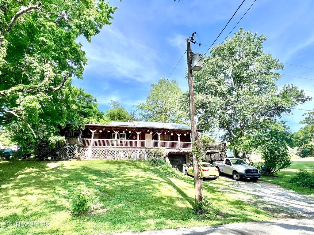 Photo of 3754 Little River Rd, Rockford, TN 37853 (MLS # 1262585)