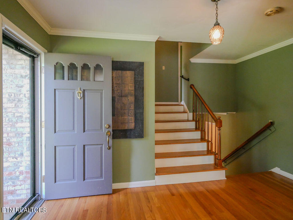 624 Pinecrest Drive