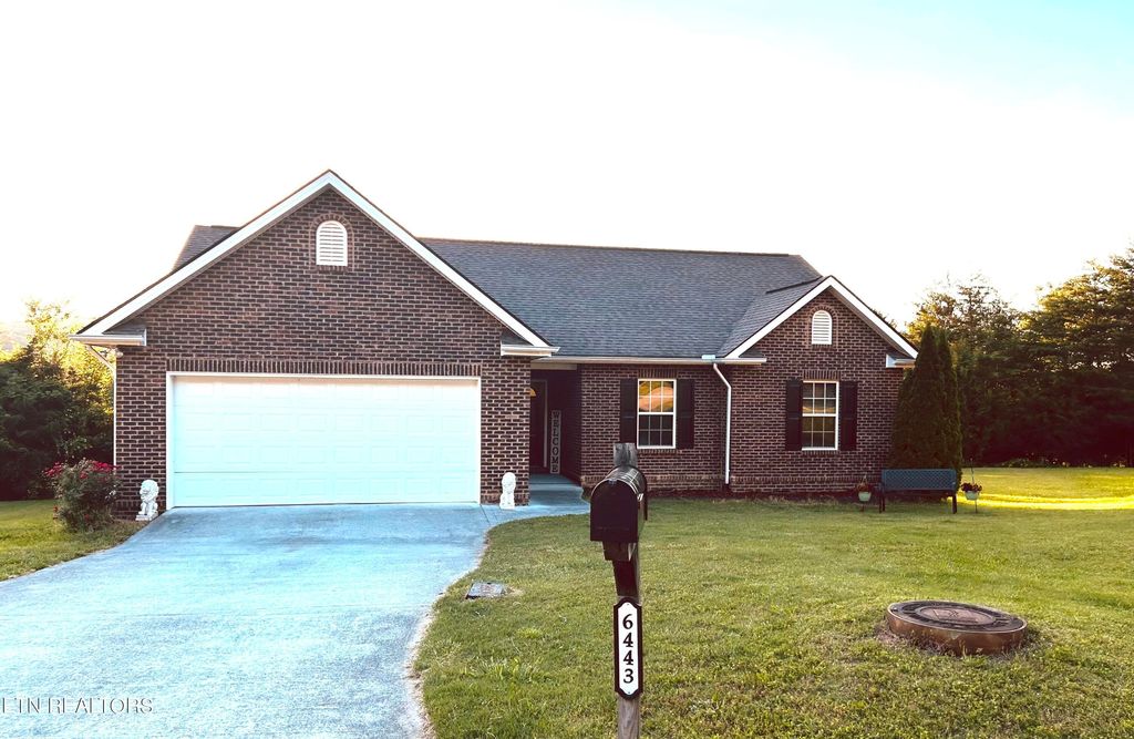 Photo of 6443 Christian Springs Drive, Corryton, TN 37721 (MLS # 1263734)