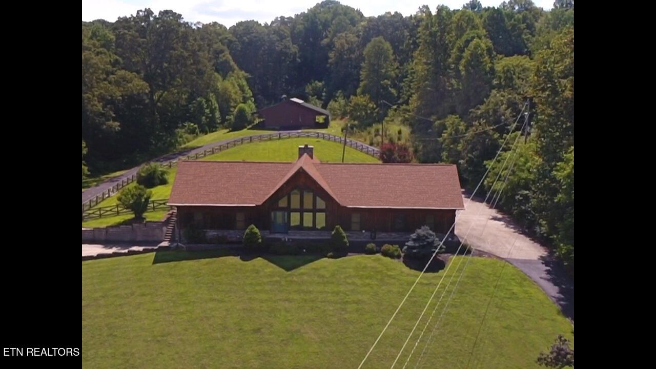 8210 WOOD Rd