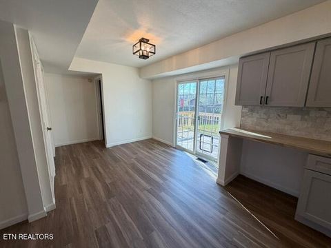 Tiny photo for 128 Pheasant Rd, Clinton, TN 37716 (MLS # 1334817)