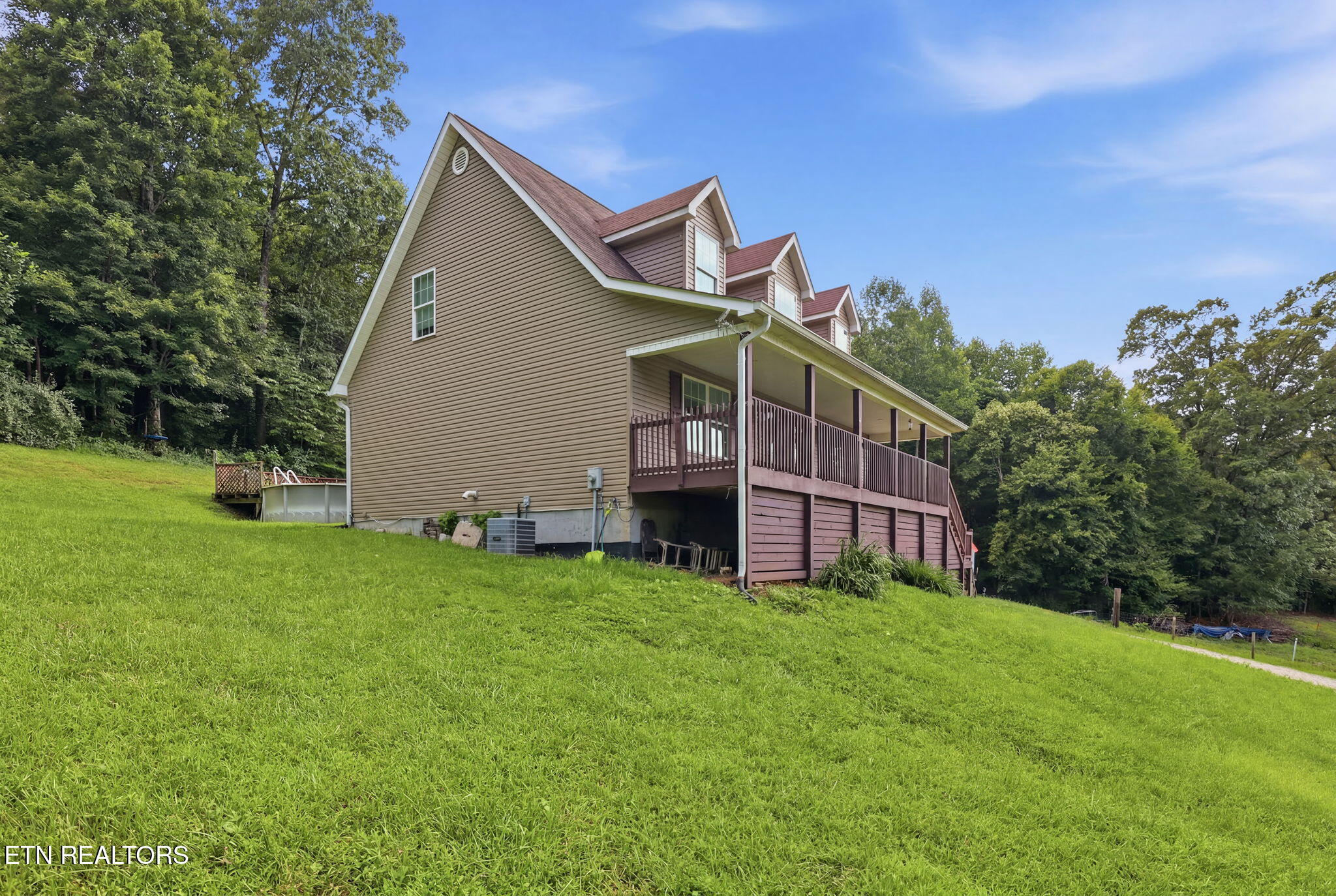 555 New Clear Branch Rd