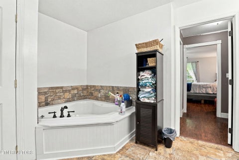 Tiny photo for 555 New Clear Branch Rd, Rocky Top, TN 37769 (MLS # 1348492)