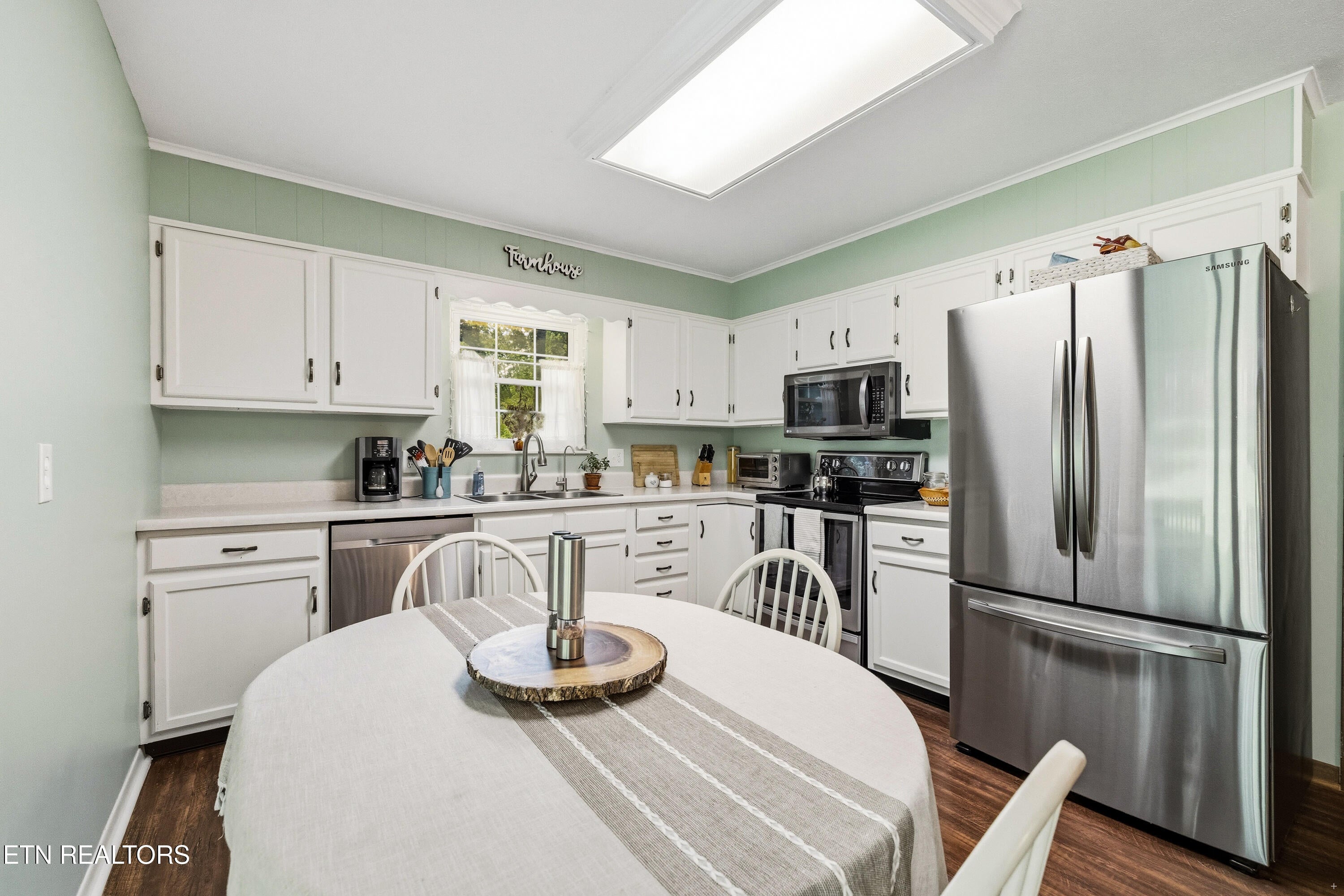 288 Mountain View Rd