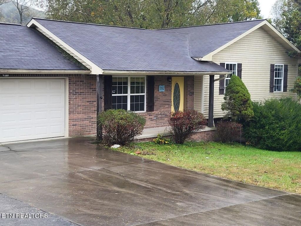Photo of 181 Christina Circle, Maynardville, TN 37807 (MLS # 1320078)