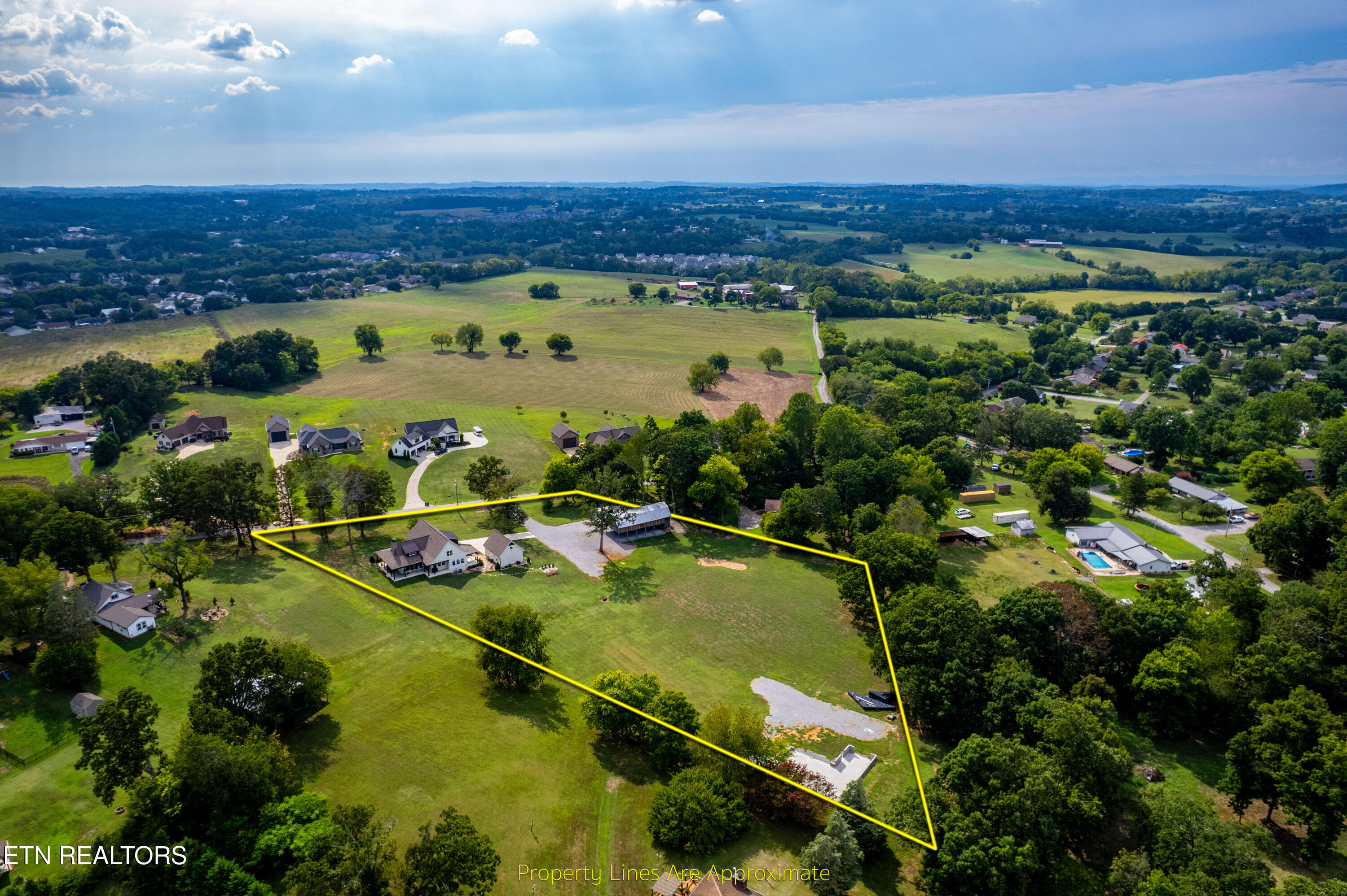 306 Coulter Rd