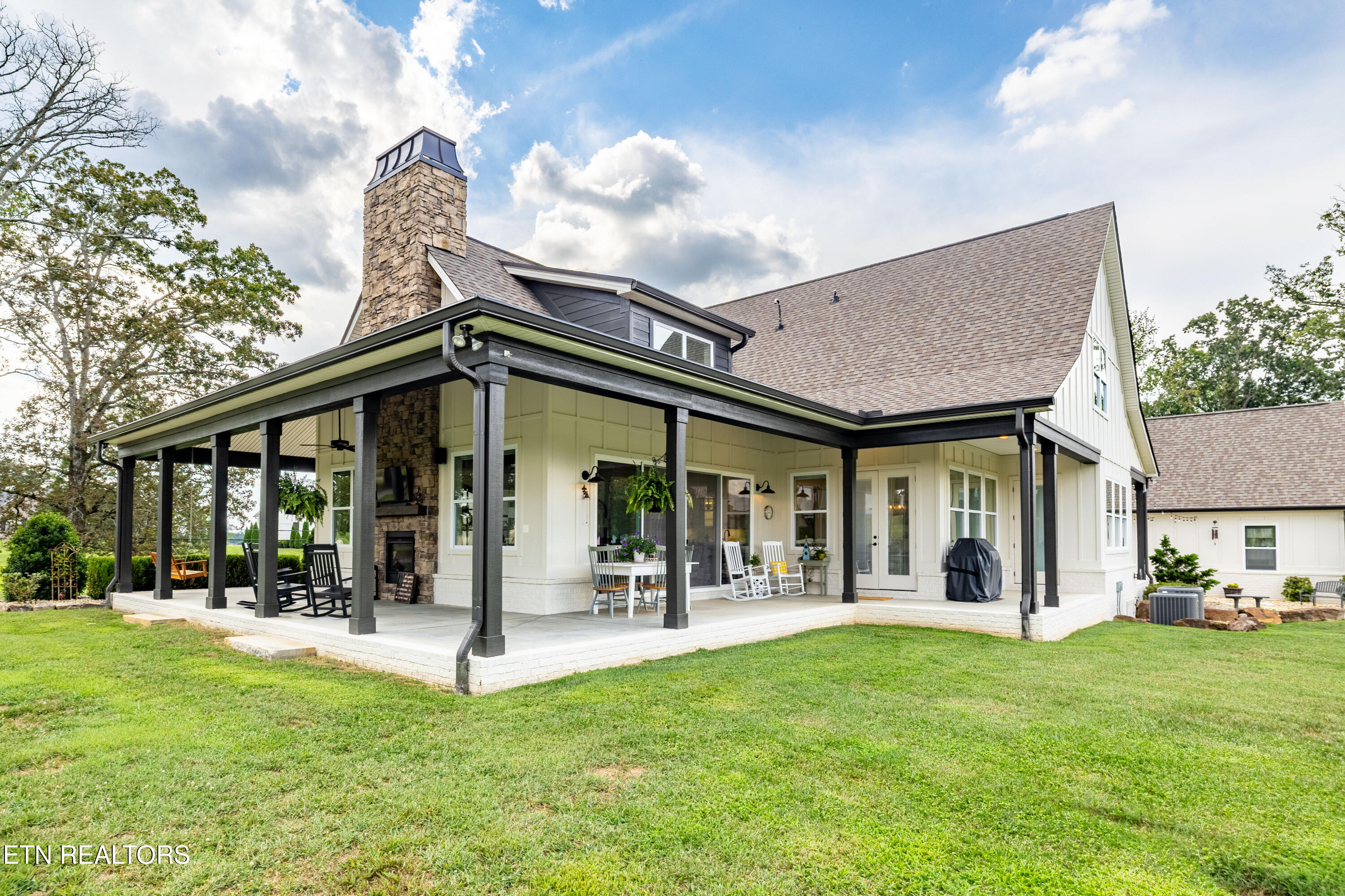 306 Coulter Rd