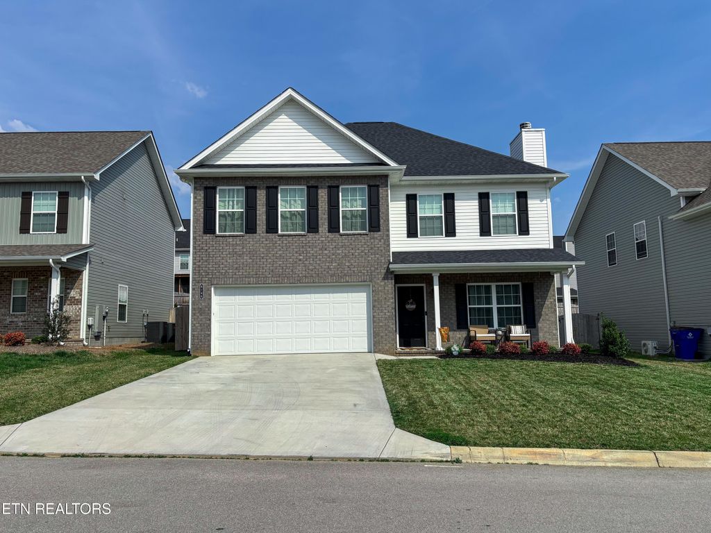 Photo of 8146 Zenith Lane, Powell, TN 37849 (MLS # 1331260)