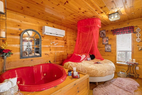 Tiny photo for 4428 Grindstone Ridge Rd, Pigeon Forge, TN 37863 (MLS # 1359976)