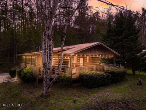 Tiny photo for 4428 Grindstone Ridge Rd, Pigeon Forge, TN 37863 (MLS # 1359976)