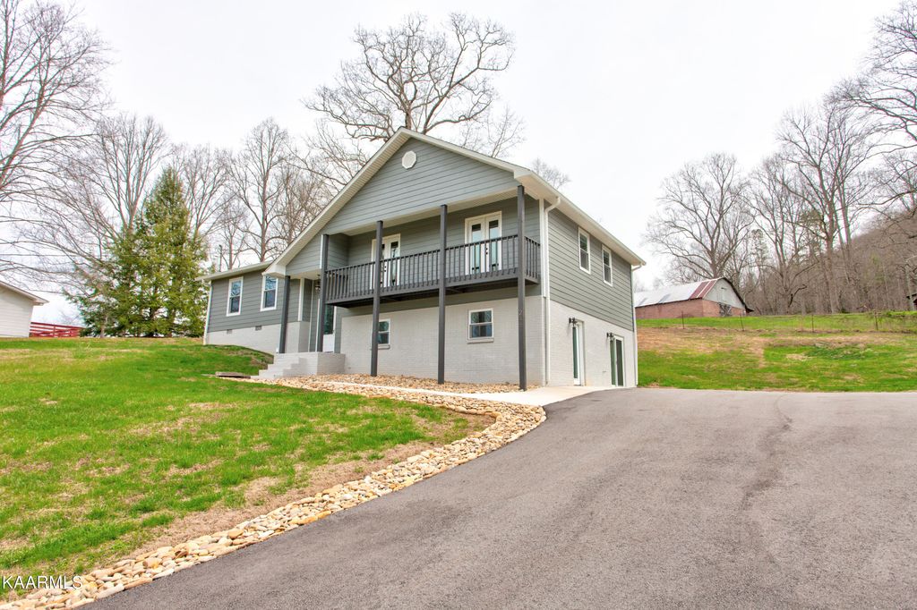 Photo of 246 Mountain Ave, Townsend, TN 37882 (MLS # 1219878)