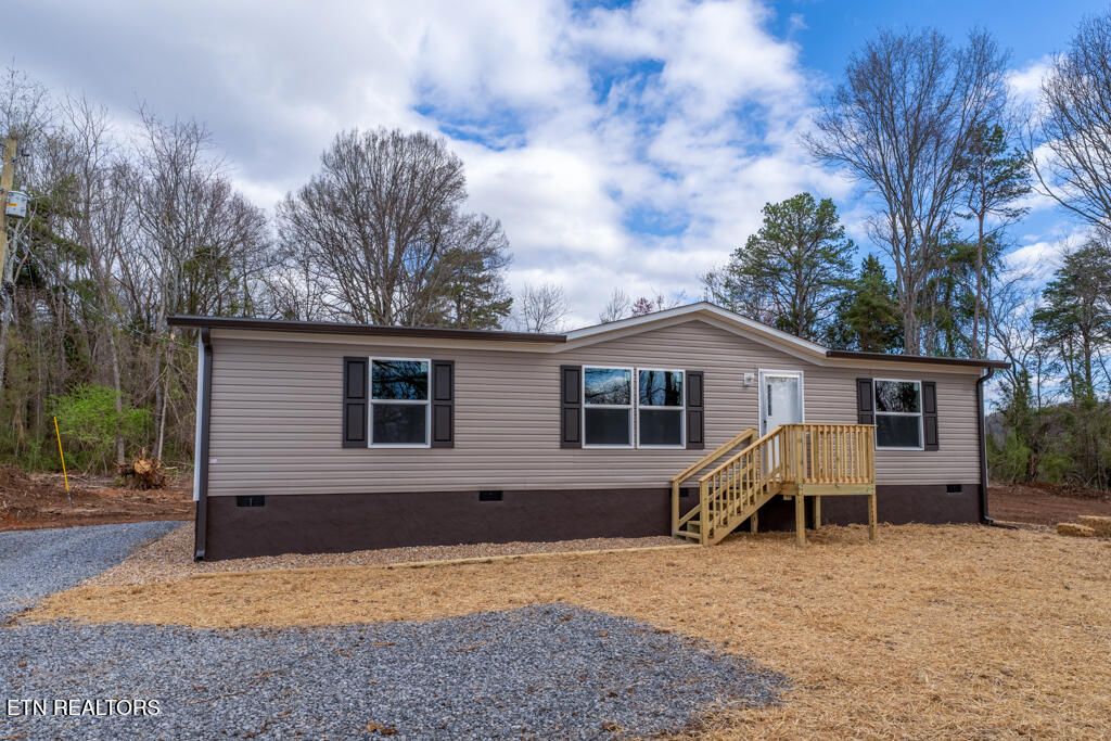 Photo of 108 Ratledge Rd, Sweetwater, TN 37874 (MLS # 1294223)