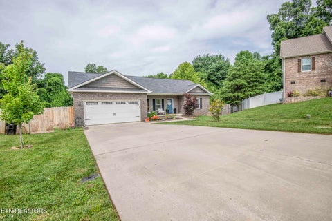Tiny photo for 2000 Country Brook Lane, Knoxville, TN 37921 (MLS # 1345939)
