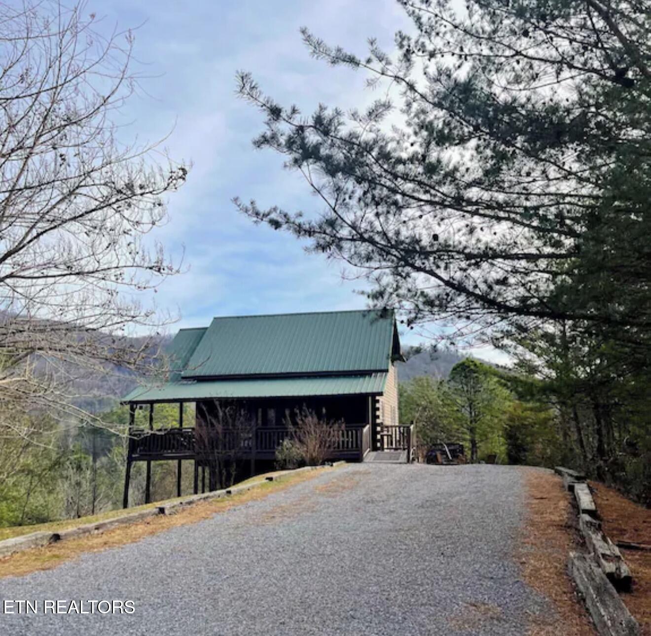 909 Fawn Hollow Tr