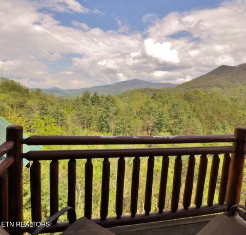 Tiny photo for 909 Fawn Hollow Tr, Townsend, TN 37882 (MLS # 1339697)