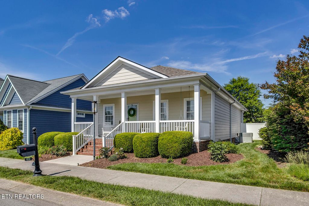 Photo of 107 Liberty Court, Oak Ridge, TN 37830 (MLS # 1340041)