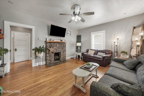 Tiny photo for 616 Mitchell Drive, Knoxville, TN 37912 (MLS # 1354997)