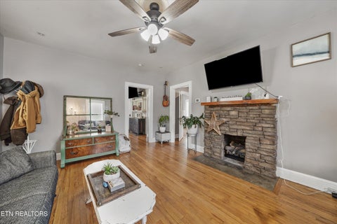 Tiny photo for 616 Mitchell Drive, Knoxville, TN 37912 (MLS # 1354997)