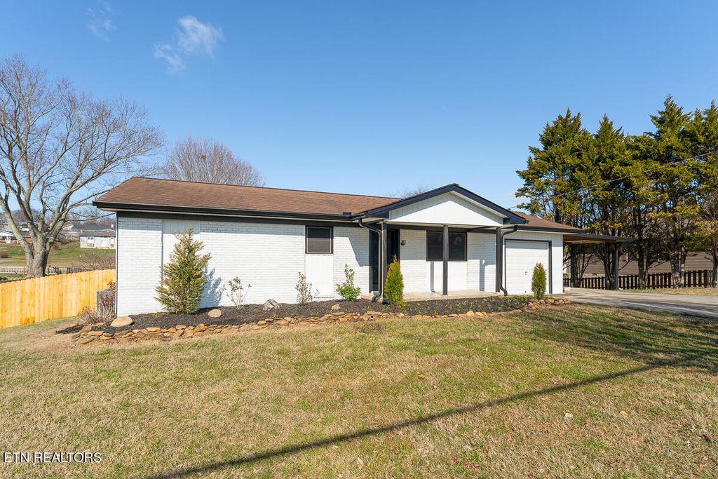 Photo of 1620 Tazewell Pike, Corryton, TN 37721 (MLS # 1286124)