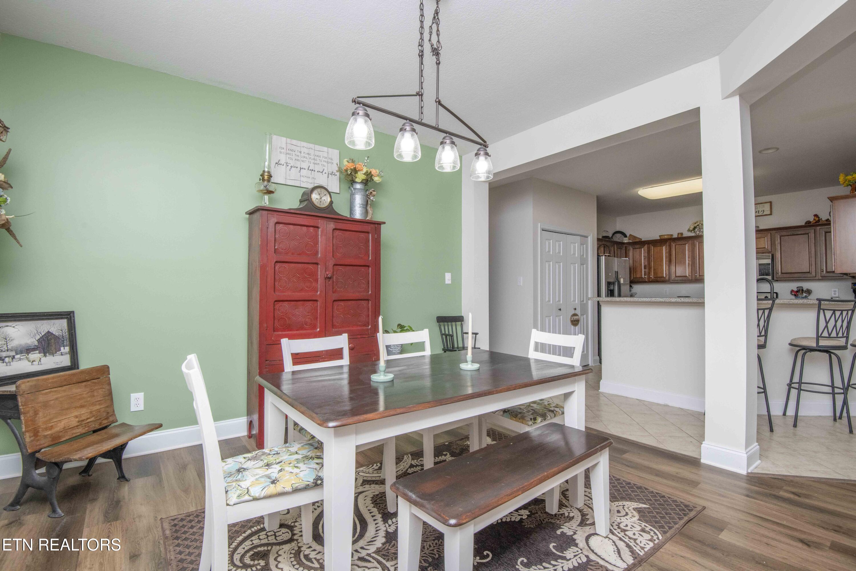 700 Willington Place