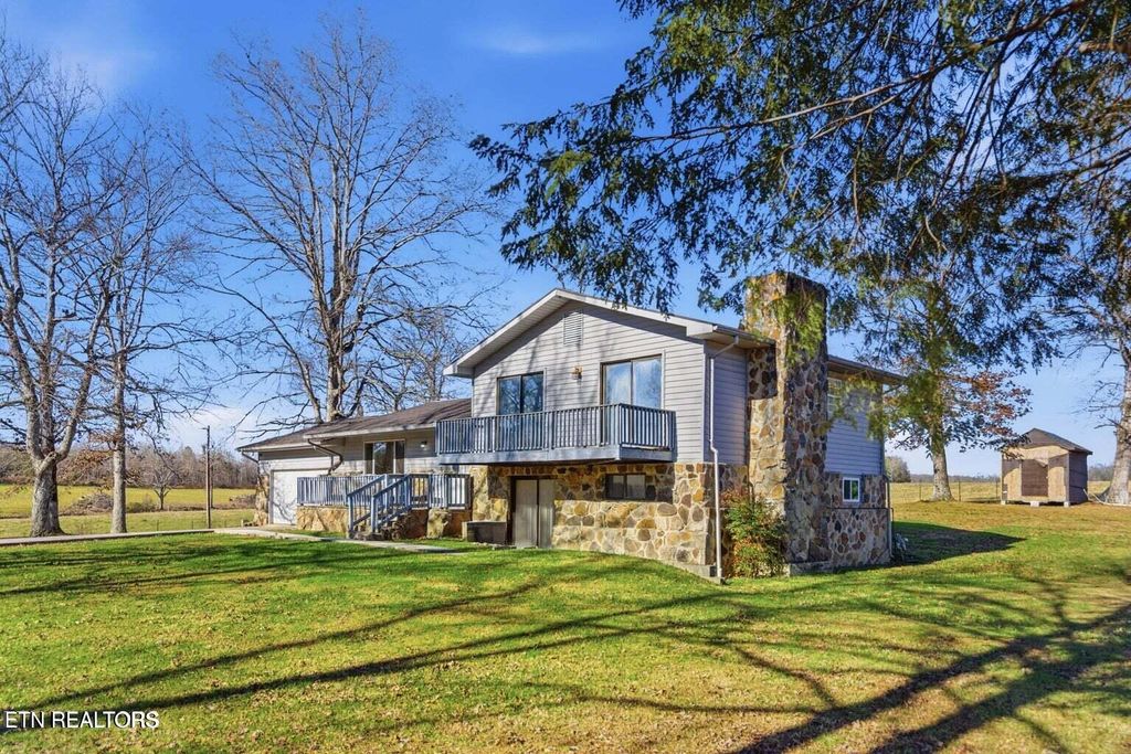 Photo of 444 Island Ford Rd, Lancing, TN 37770 (MLS # 1331424)