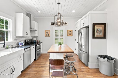 Tiny photo for 1905 Spring St, Powell, TN 37849 (MLS # 1357309)