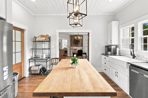 Tiny photo for 1905 Spring St, Powell, TN 37849 (MLS # 1357309)